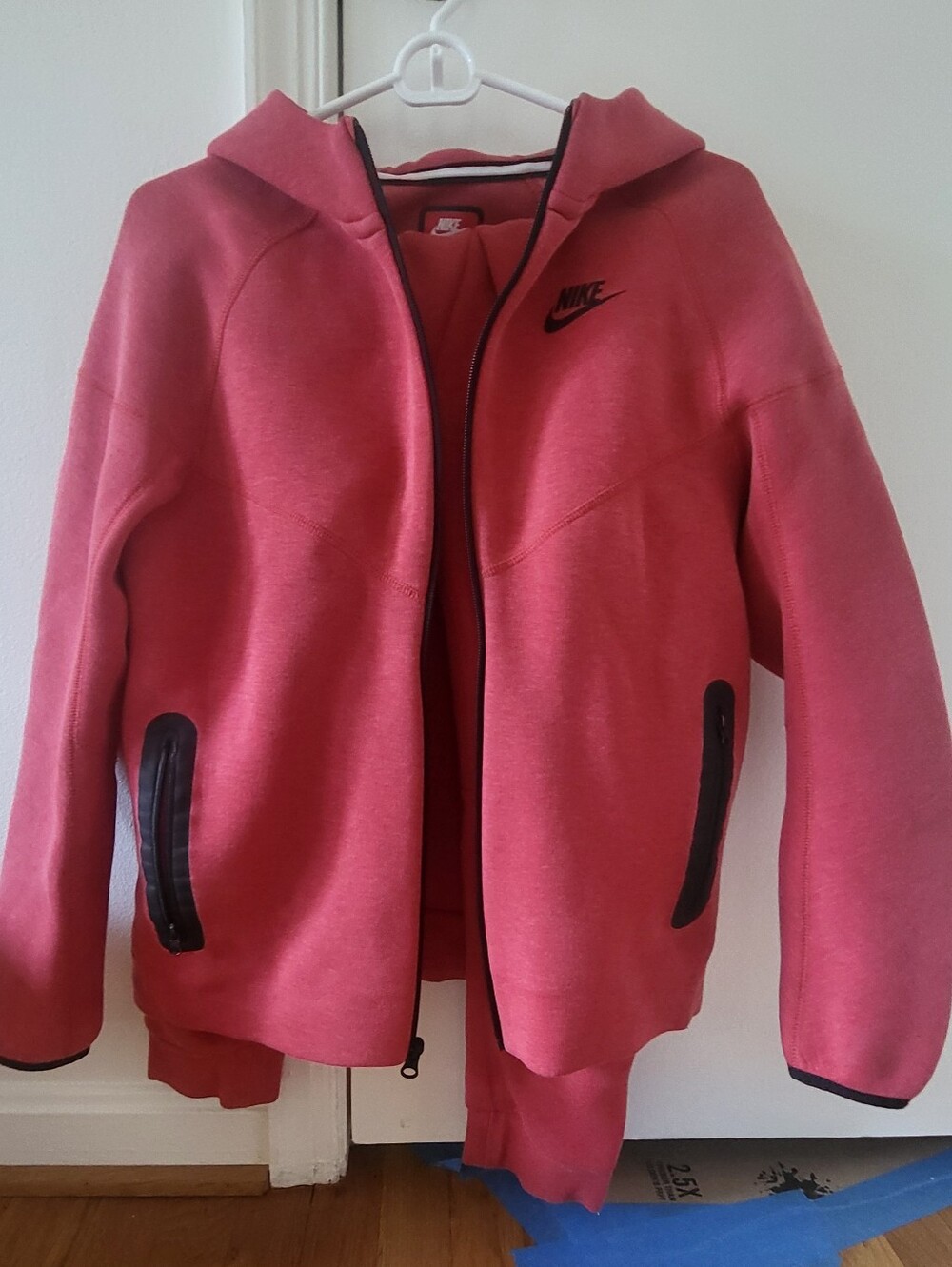 Nike Tech Kids Hoodie & Pants